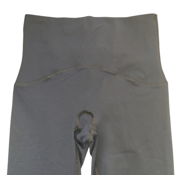 Spanx Active Cropped Navy Leggings High Waisted Size M - Picture 5 of 5